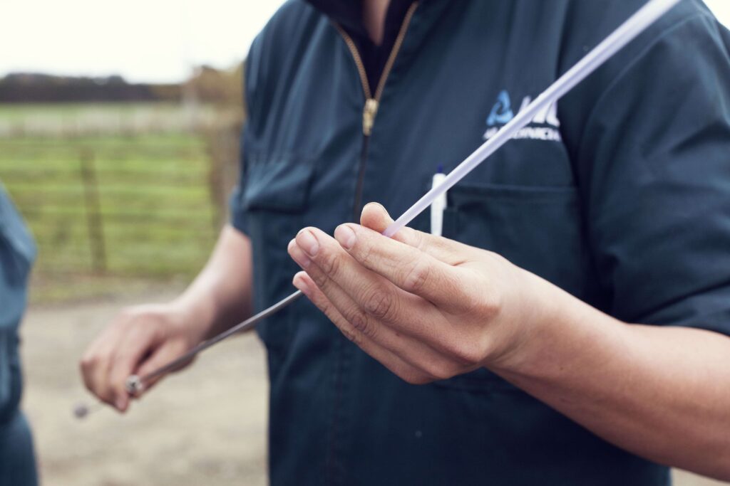 LIC artificial insemination straw